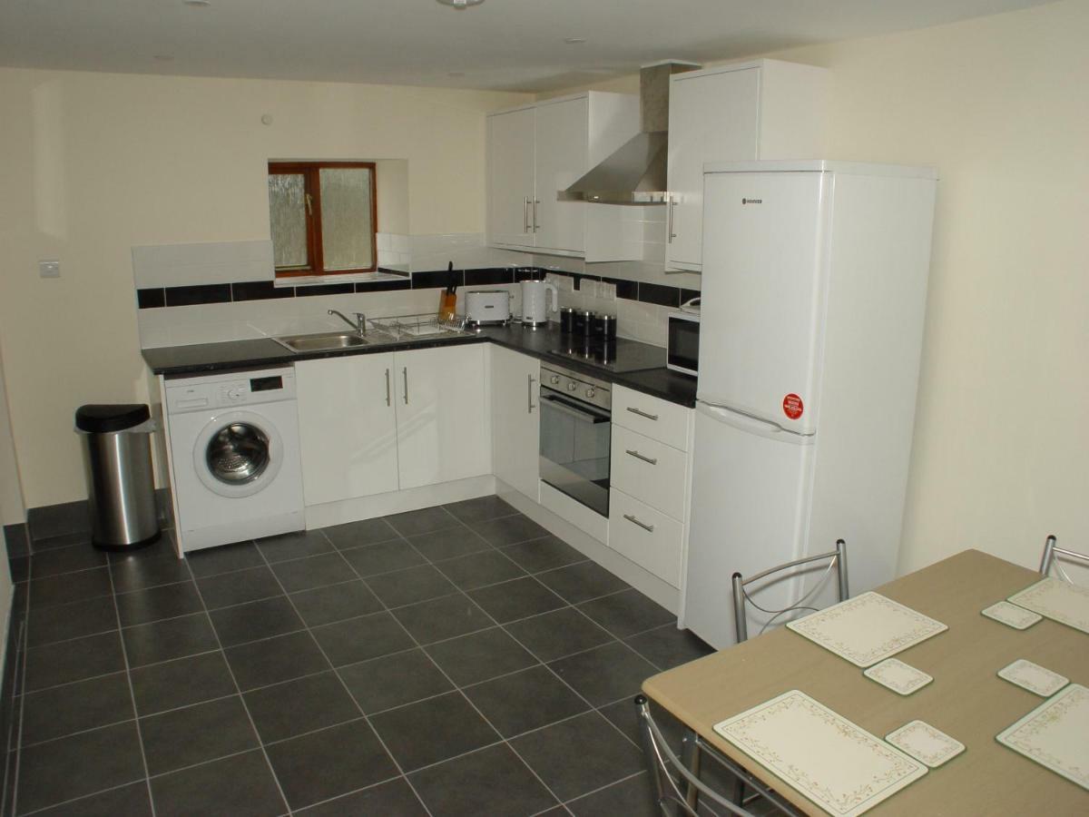 Glencoed B&B Wrexham Esterno foto